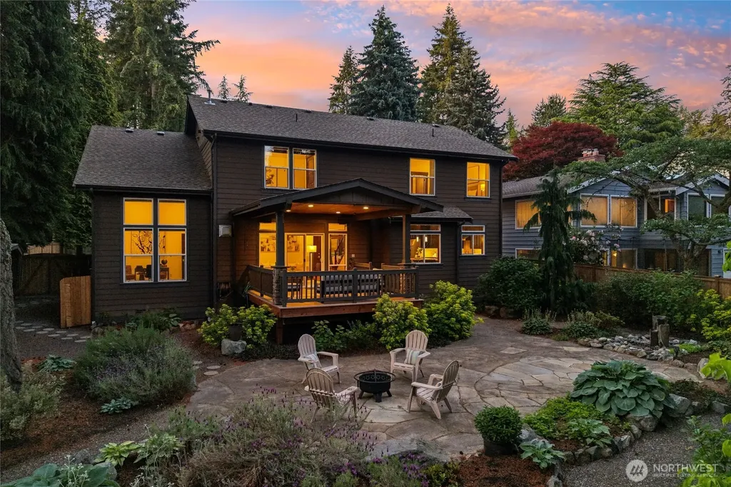 7015 NE 138th Street Kirkland WA 98034