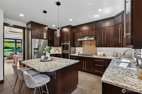7015 NE 138th Street Kirkland WA 98034