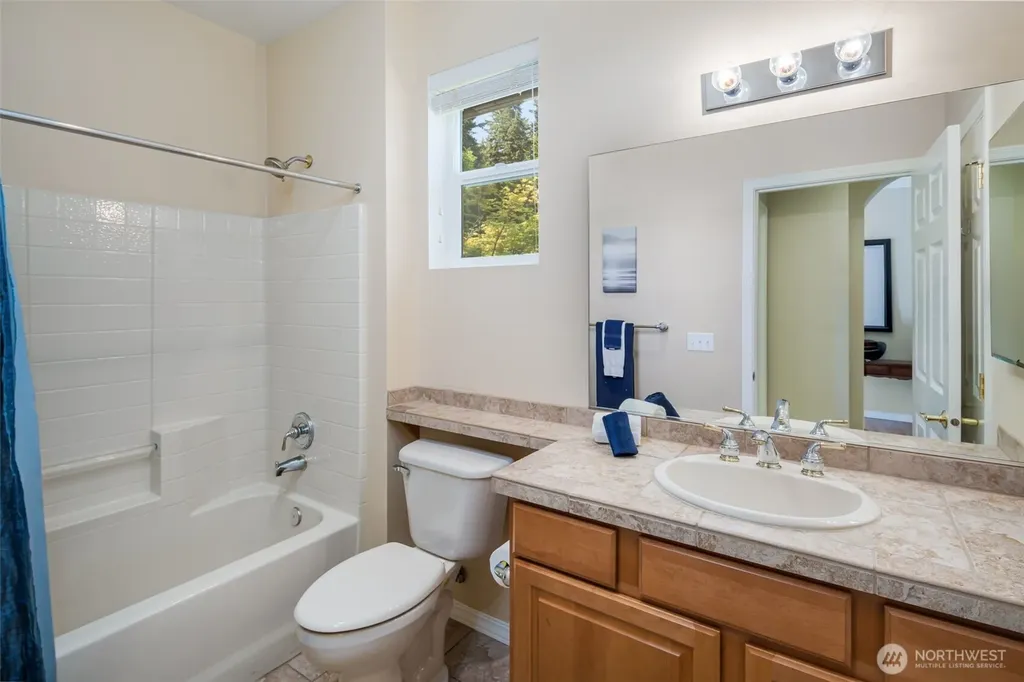 12652 Sunbreak Way NE Redmond WA 98053