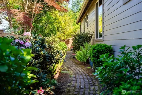12652 Sunbreak Way NE Redmond WA 98053
