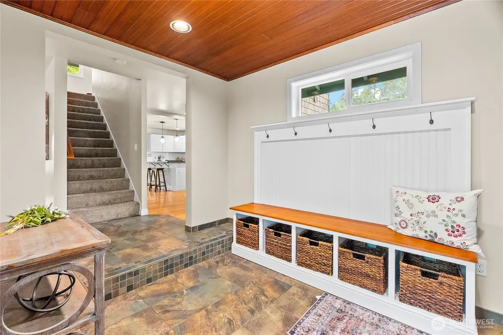 1406 Eskridge Boulevard SE Olympia WA 98501