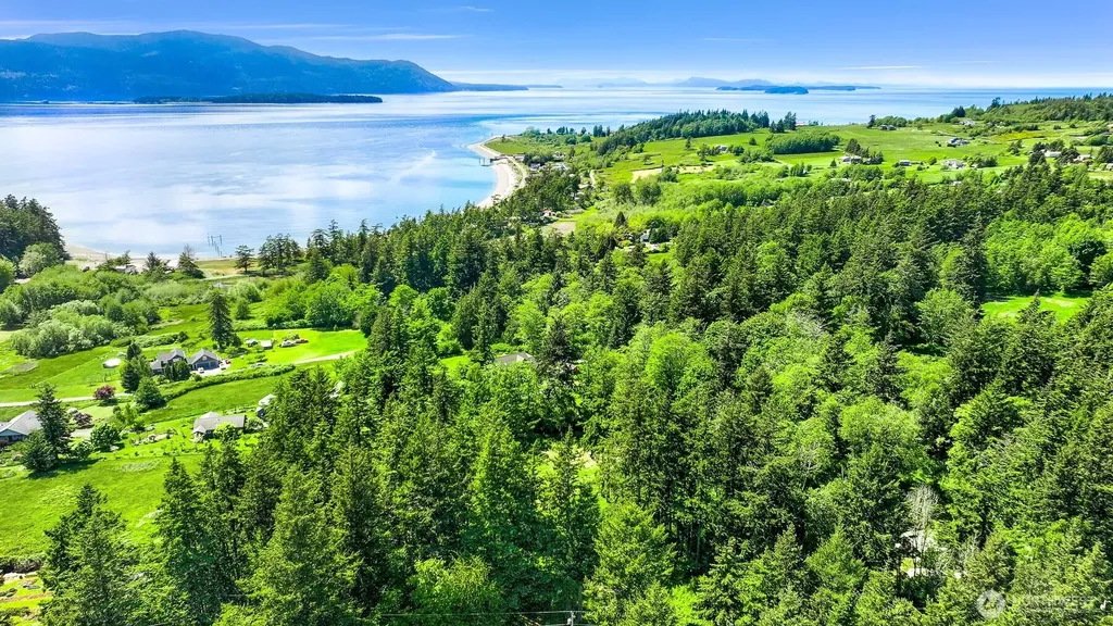 2093 Granger Way Lummi Island WA 98262