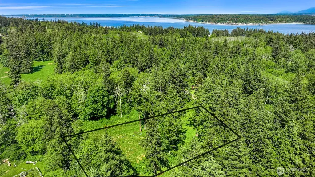 2093 Granger Way Lummi Island WA 98262