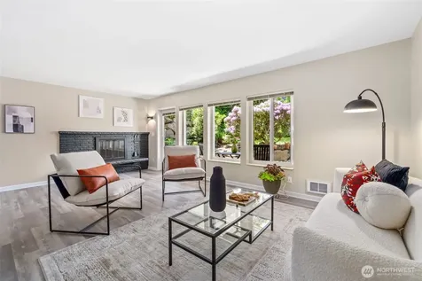 75 E Lynn Street Seattle WA 98102