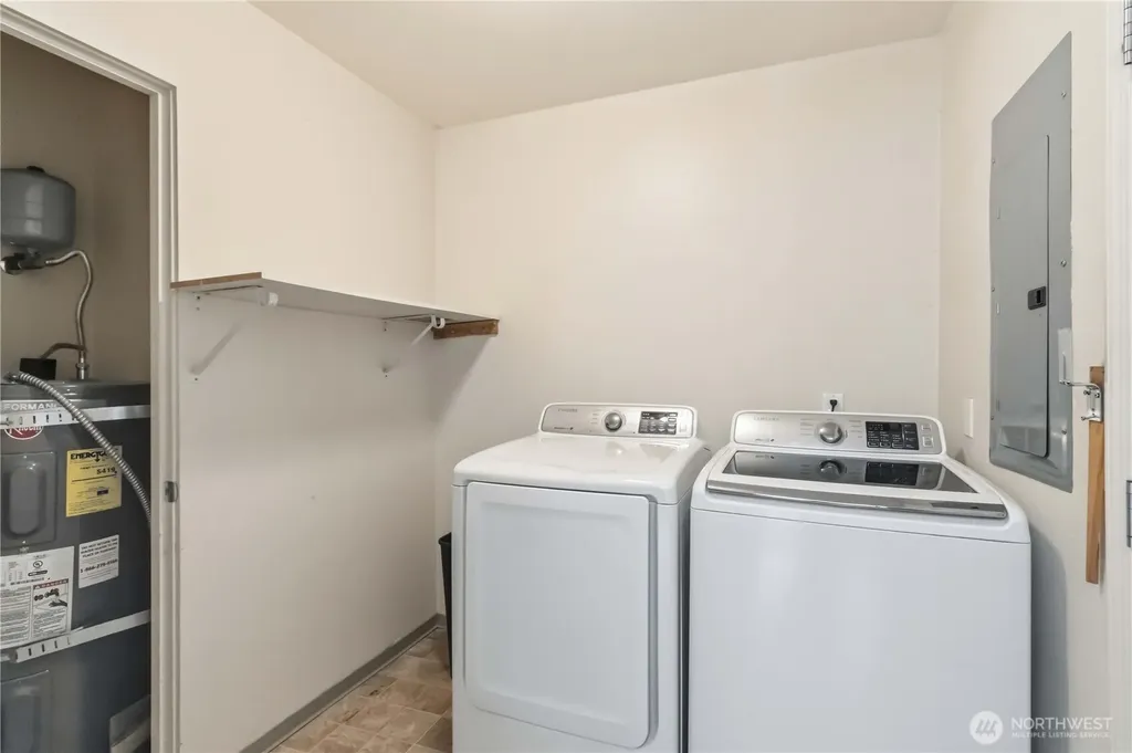 356 28th Avenue Longview WA 98632