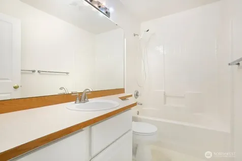 5301 164th Avenue SE Bellevue WA 98006