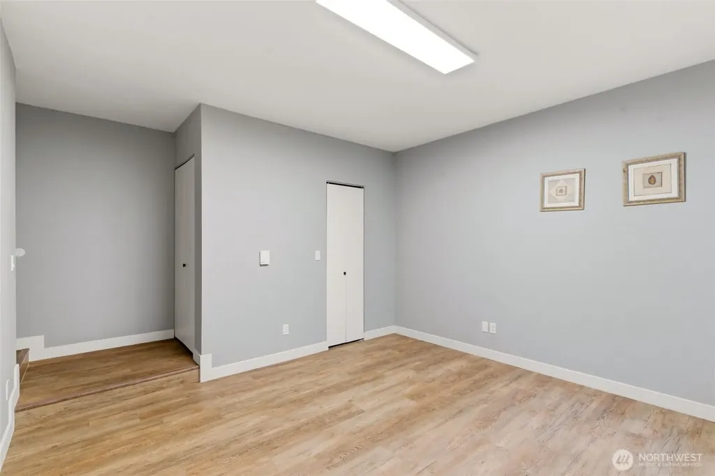 8611 Zircon Drive SW Lakewood WA 98498
