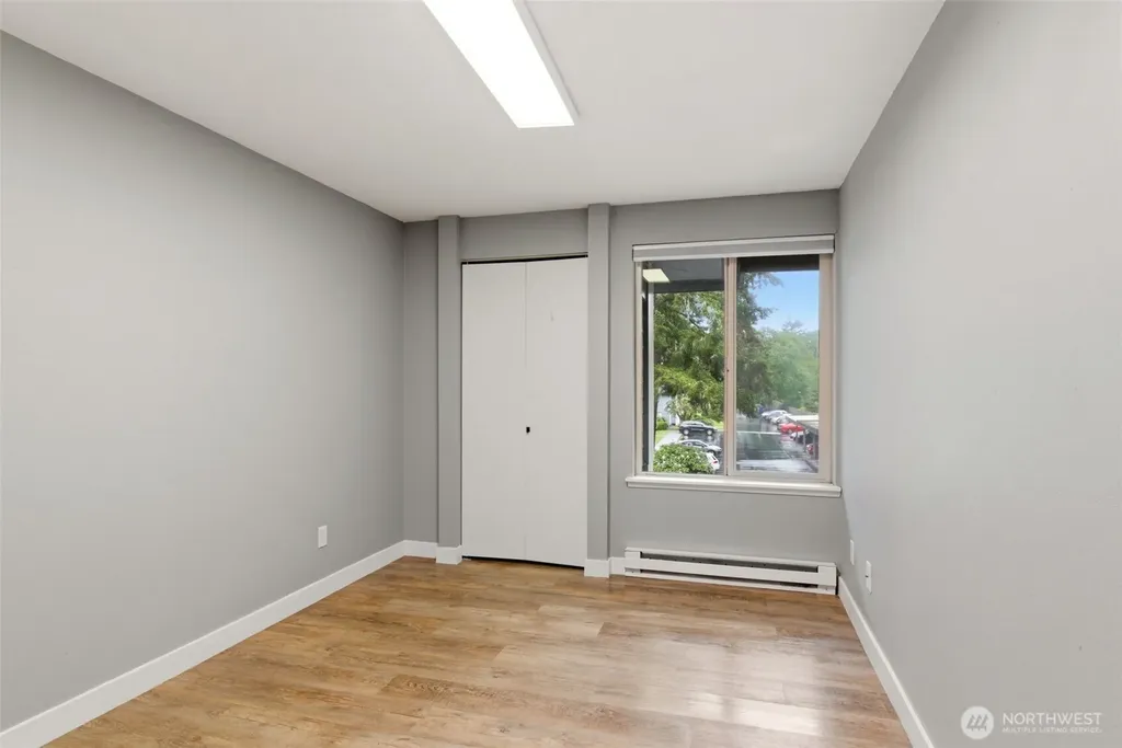 8611 Zircon Drive SW Lakewood WA 98498