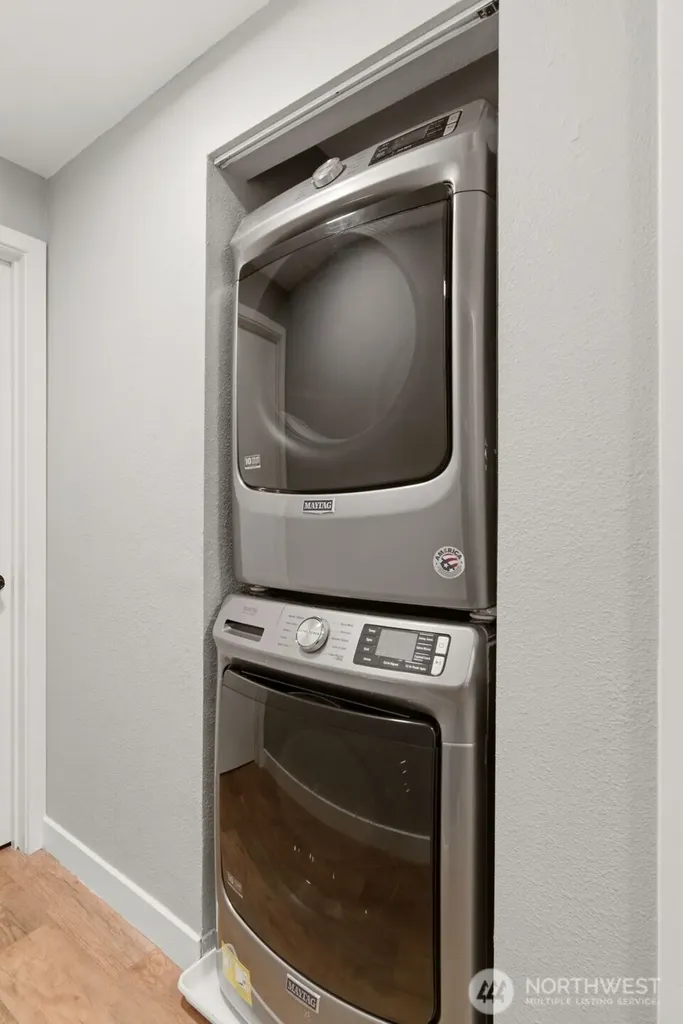 8611 Zircon Drive SW Lakewood WA 98498