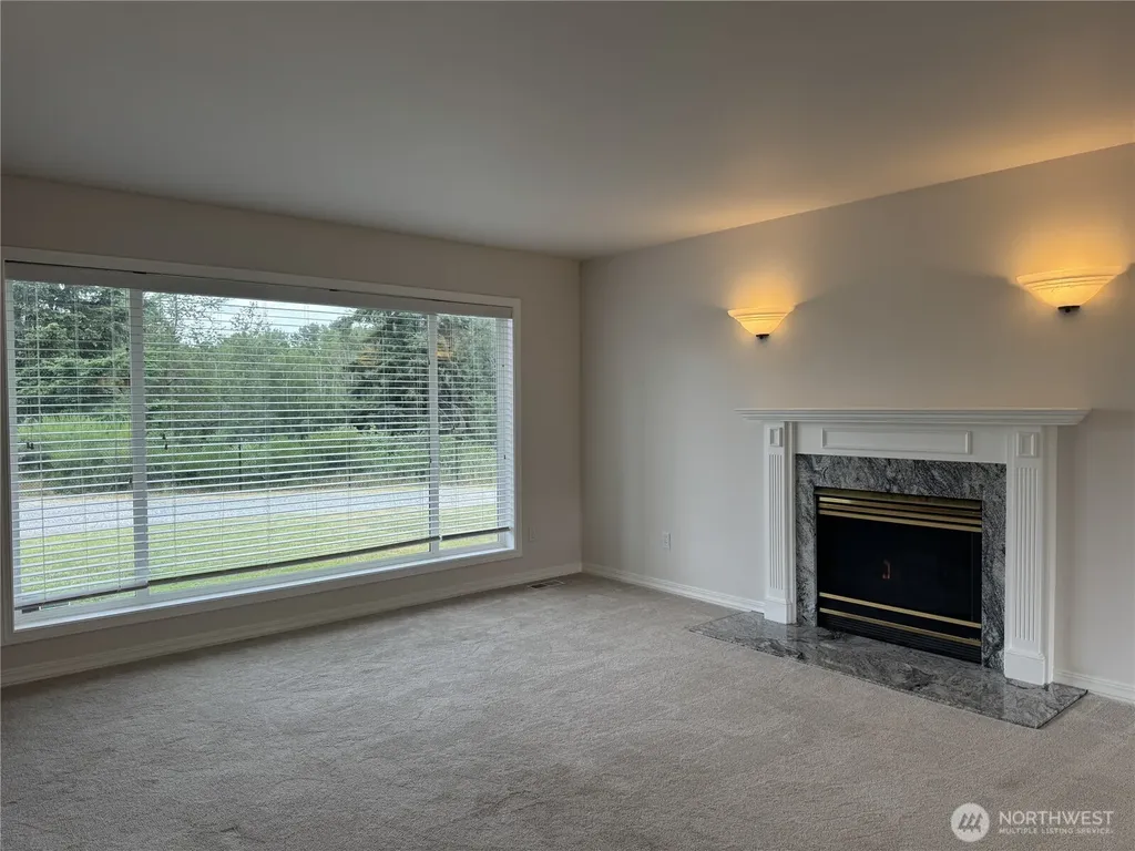 13616 122nd Avenue E Puyallup WA 98374