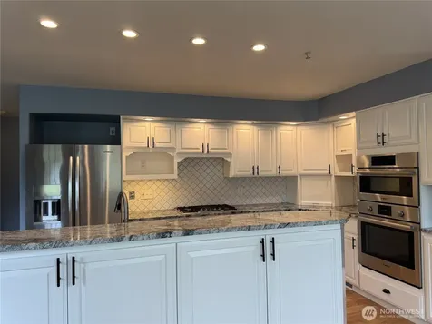 13616 122nd Avenue E Puyallup WA 98374