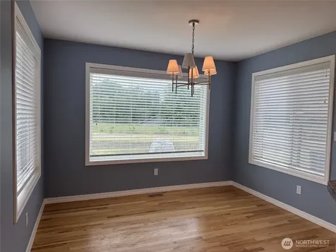13616 122nd Avenue E Puyallup WA 98374