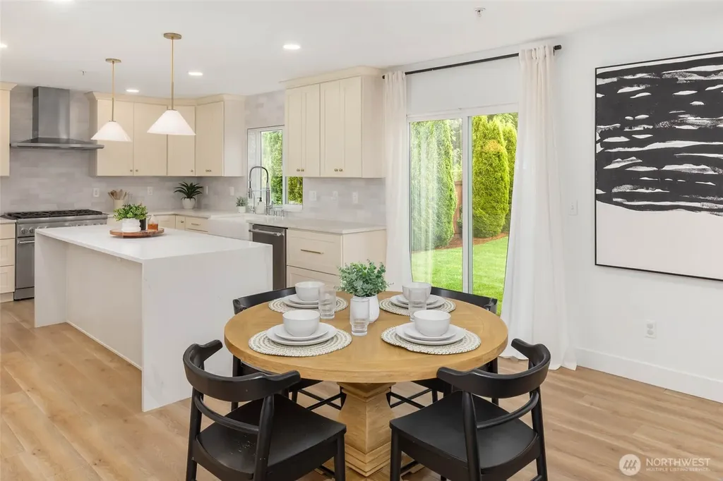 5231 NE 11th Court Renton WA 98059