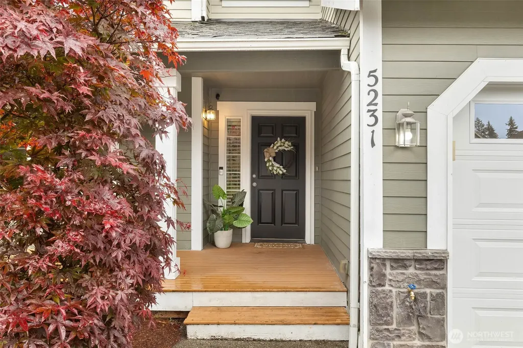 5231 NE 11th Court Renton WA 98059
