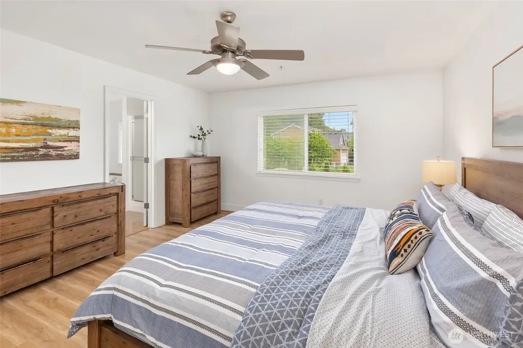 5231 NE 11th Court Renton WA 98059