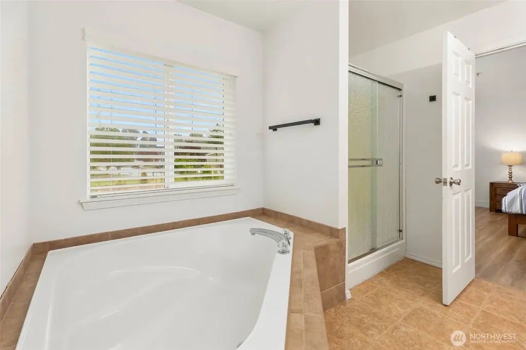 5231 NE 11th Court Renton WA 98059