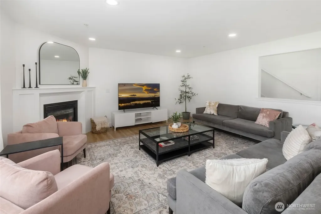5231 NE 11th Court Renton WA 98059
