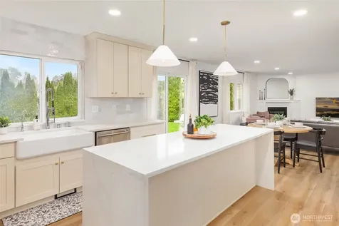 5231 NE 11th Court Renton WA 98059