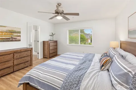 5231 NE 11th Court Renton WA 98059