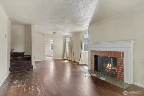 6422 28th Avenue S Seattle WA 98108