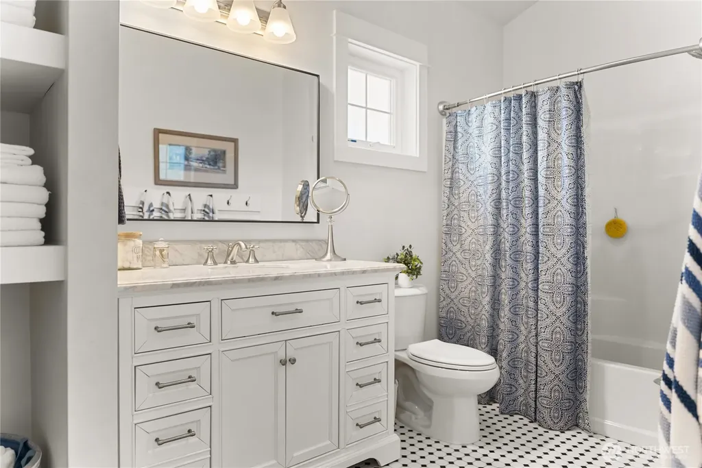 228 Veranda Drive Oroville WA 98844