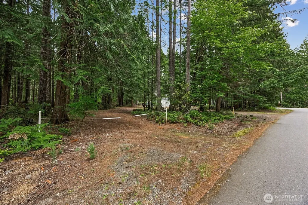 10 N Duckabush Drive W Hoodsport WA 98548