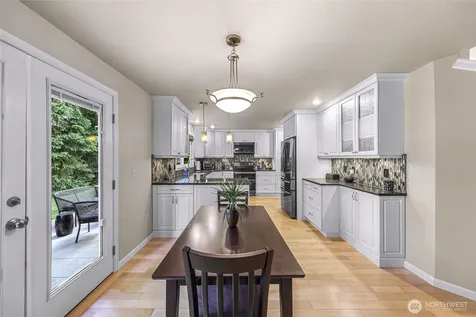 24520 SE 46th Street Sammamish WA 98029