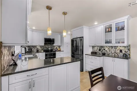24520 SE 46th Street Sammamish WA 98029