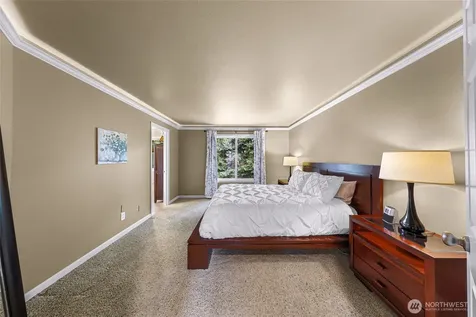 24520 SE 46th Street Sammamish WA 98029