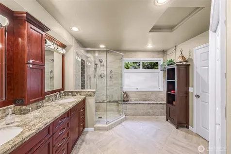 24520 SE 46th Street Sammamish WA 98029