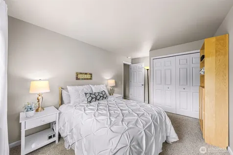 24520 SE 46th Street Sammamish WA 98029