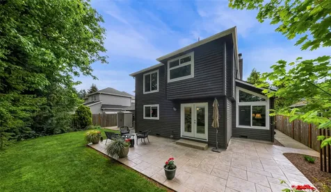24520 SE 46th Street Sammamish WA 98029