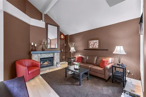 24520 SE 46th Street Sammamish WA 98029