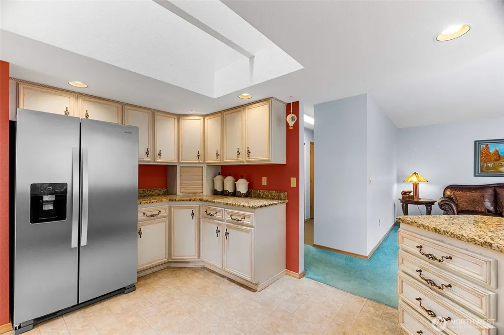 2716 Walnut Loop NW Olympia WA 98502