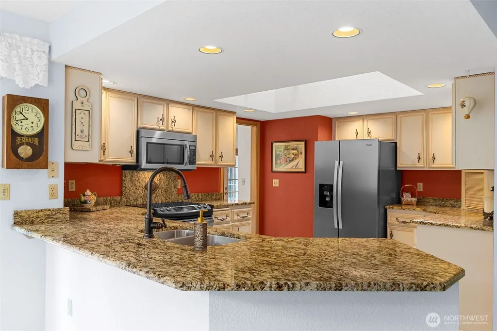 2716 Walnut Loop NW Olympia WA 98502