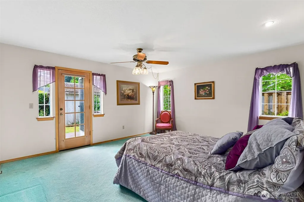 2716 Walnut Loop NW Olympia WA 98502