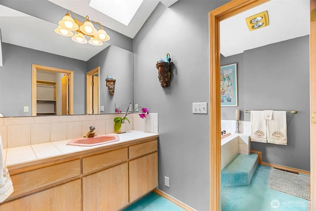 2716 Walnut Loop NW Olympia WA 98502