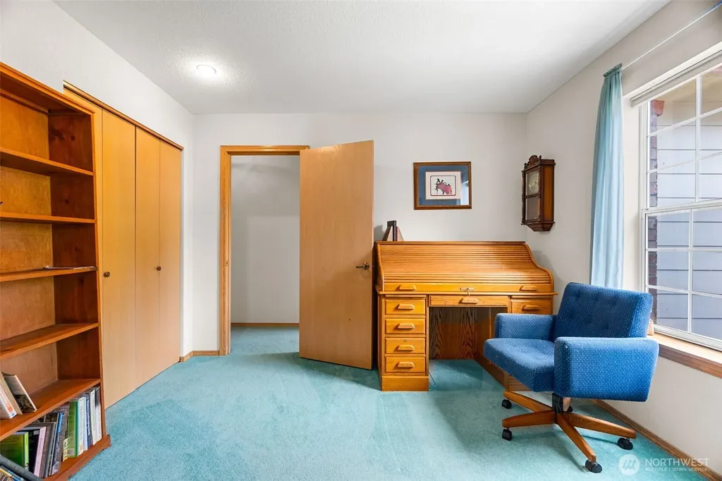 2716 Walnut Loop NW Olympia WA 98502