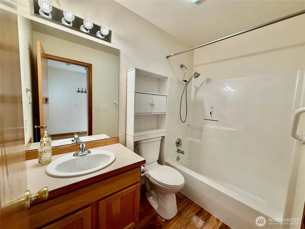1162 Fidalgo Drive Burlington WA 98233