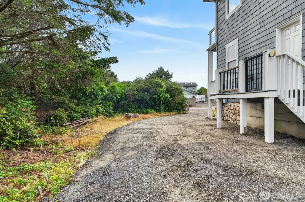 126 Sand Dune Avenue NW Ocean Shores WA 98569