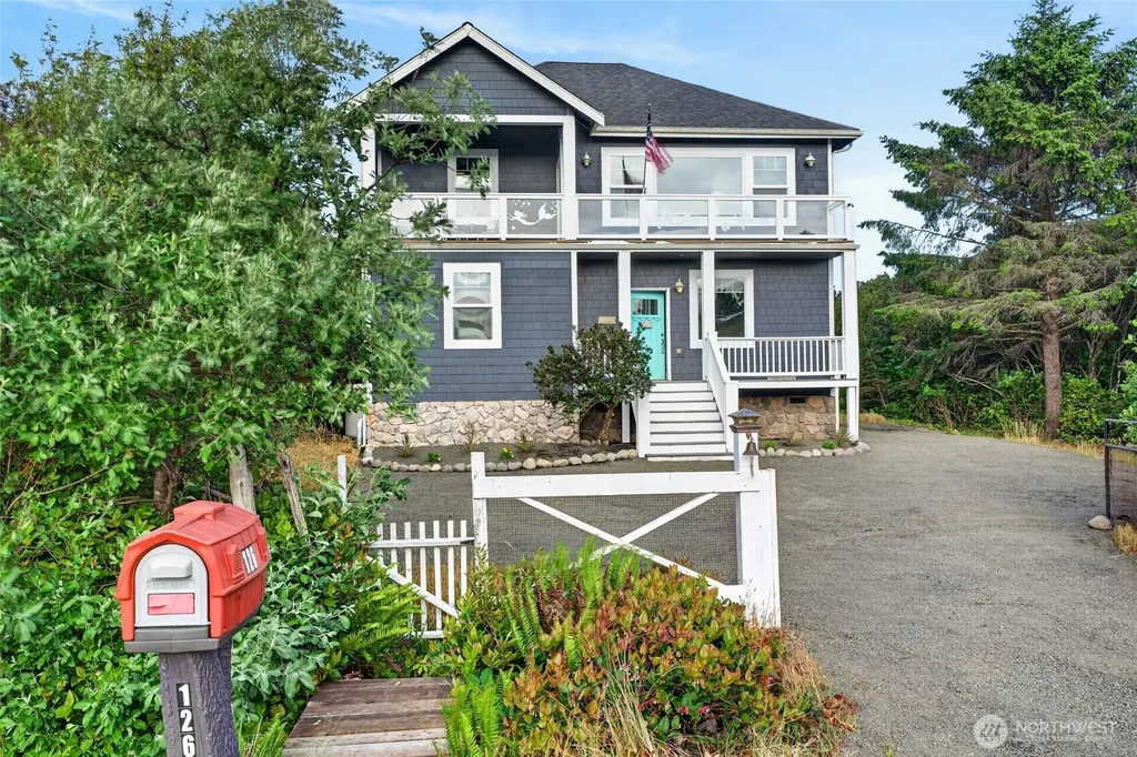 126 Sand Dune Avenue NW Ocean Shores WA 98569