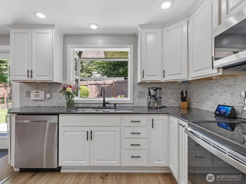 27616 NE 142nd Place Duvall WA 98019
