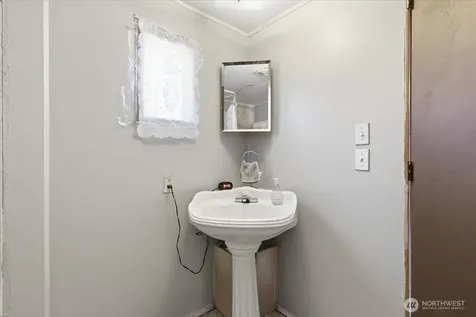 44900 Sr 174 N Grand Coulee WA 99133