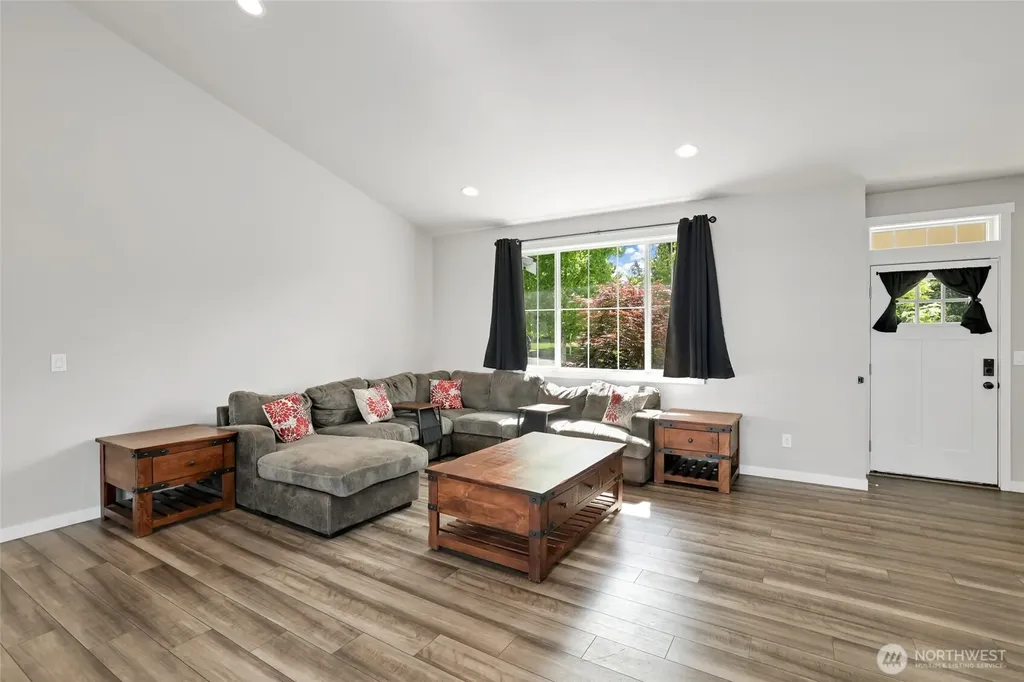 10612 Palisades Street SE Yelm WA 98597