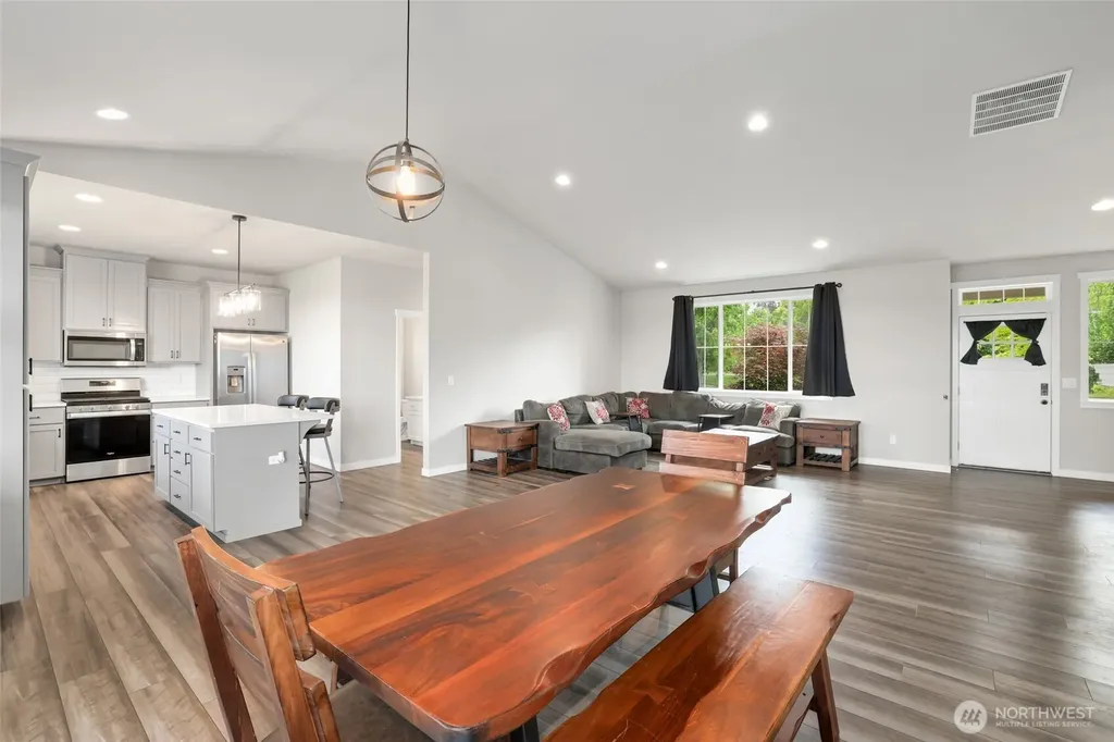 10612 Palisades Street SE Yelm WA 98597