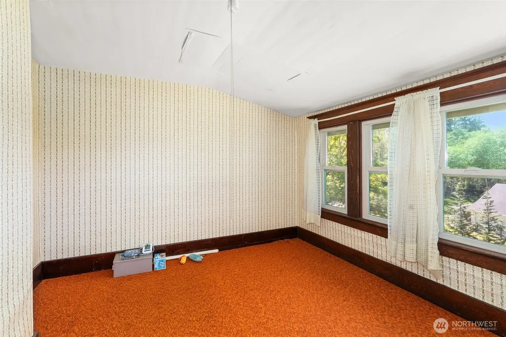 1824 Gerber Street Raymond WA 98577