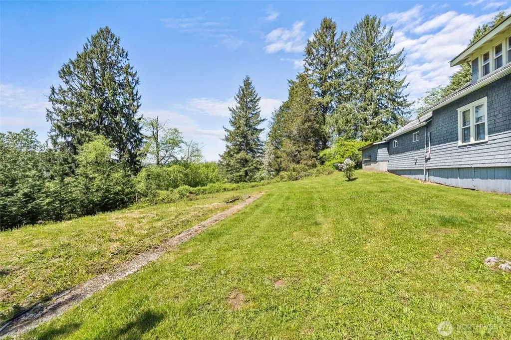 1824 Gerber Street Raymond WA 98577