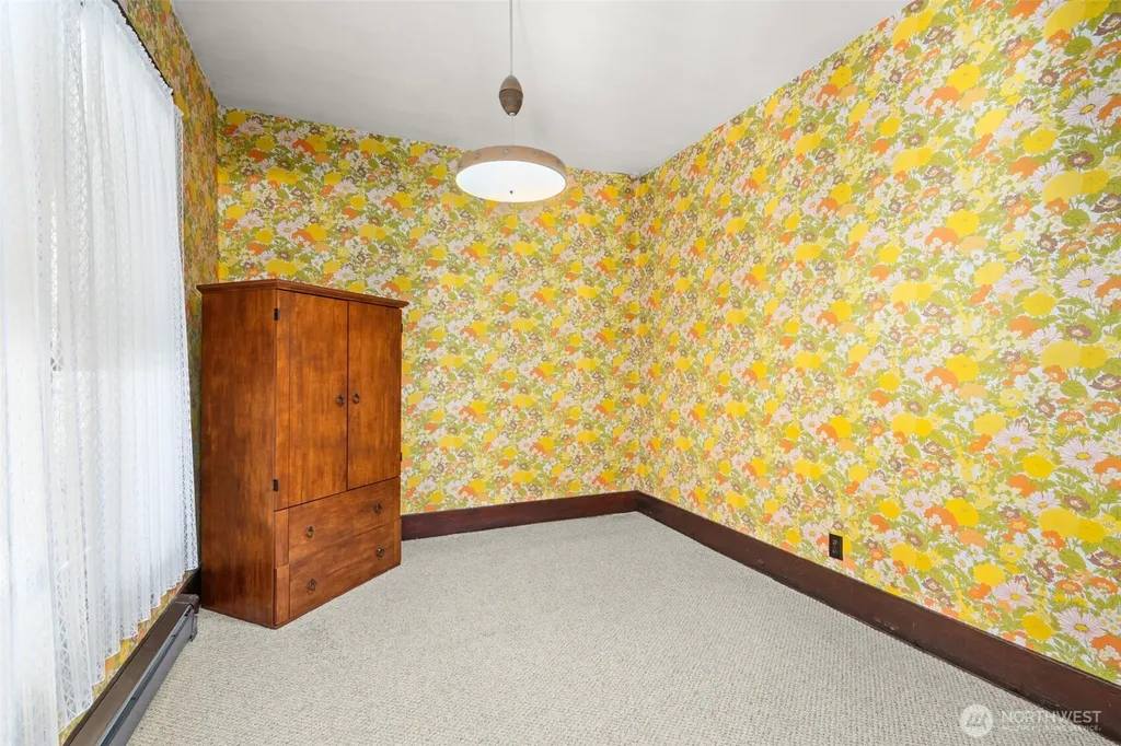 1824 Gerber Street Raymond WA 98577