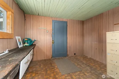 1824 Gerber Street Raymond WA 98577