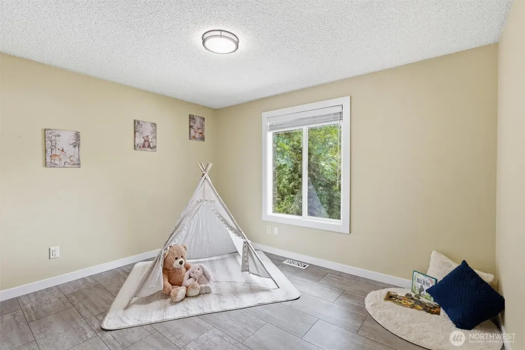 12611 NE 134th Place Kirkland WA 98034
